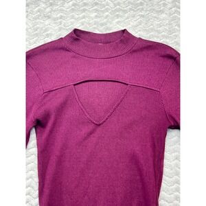 Express Plum Purple Ribbed Mock Neck Cutout Long Sleeve Top Medium‎